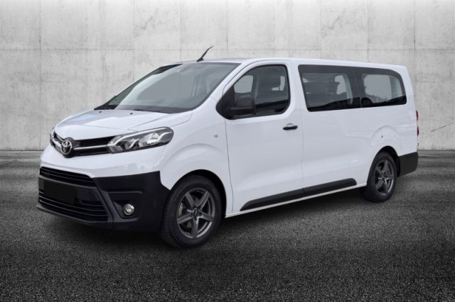 Toyota Proace Verso 2.0D 144 CV L2 D Executive, del 2023, 62.999 km, in vendita a Pieve Di Cento (BO)