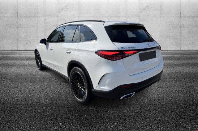 Mercedes-Benz GLC 220 d 4Matic Mild Hybrid AMG Line Advanced Plus - foto 4 di 8