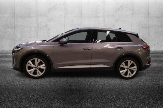 Audi Q4 e-tron Q4 35 e-tron S line edition - foto 4 di 7