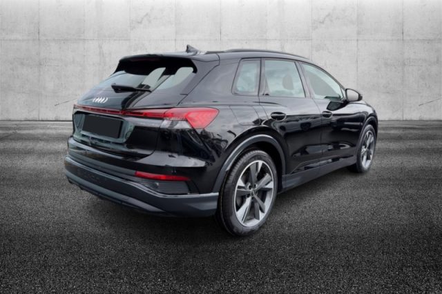 Audi Q4 e-tron Q4 40 e-tron S line edition - foto 2 di 4