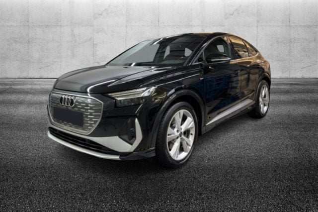 Audi Q4 e-tron Q4 SPB 40 e-tron S line edition, del 2023, 58.700 km, in vendita a Pieve Di Cento (BO)