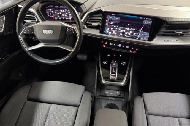 Audi Q4 e-tron Q4 SPB 40 e-tron S line edition - foto 3 di 4