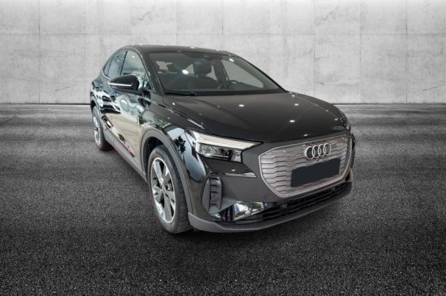 Audi Q4 e-tron Q4 SPB 40 e-tron, del 2023, 59.999 km, in vendita a Pieve Di Cento (BO)