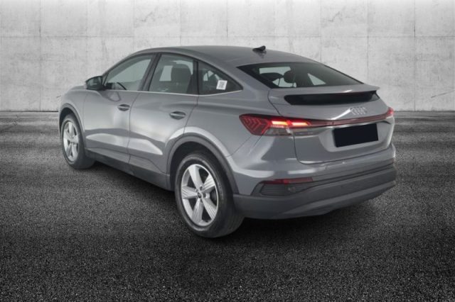Audi Q4 e-tron Q4 SPB 35 e-tron - foto 4 di 8