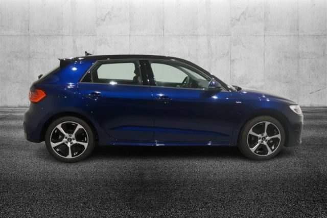 Audi A1 SPB 30 TFSI S tronic S line edition - foto 4 di 8