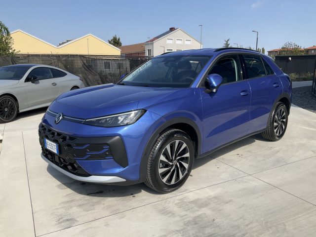Volkswagen T-Roc 1.5 eTSI ACT DSG Life - foto 3 di 4
