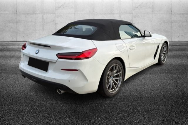 BMW Z4 sDrive20i - foto 2 di 4