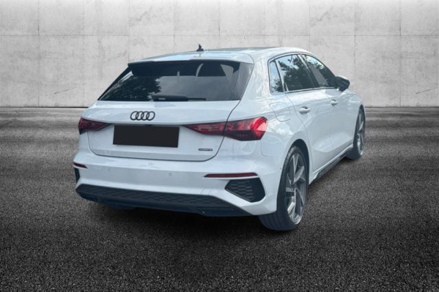 Audi A3 SPB 40 TFSI quattro S tronic S line edition - foto 3 di 4