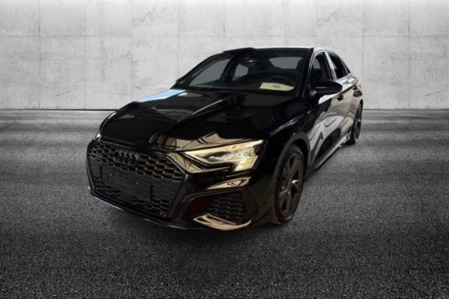 Audi A3 Sedan 40 TFSI quattro S tronic S line edition, del 2022, 49.200 km, in vendita a Pieve Di Cento (BO)