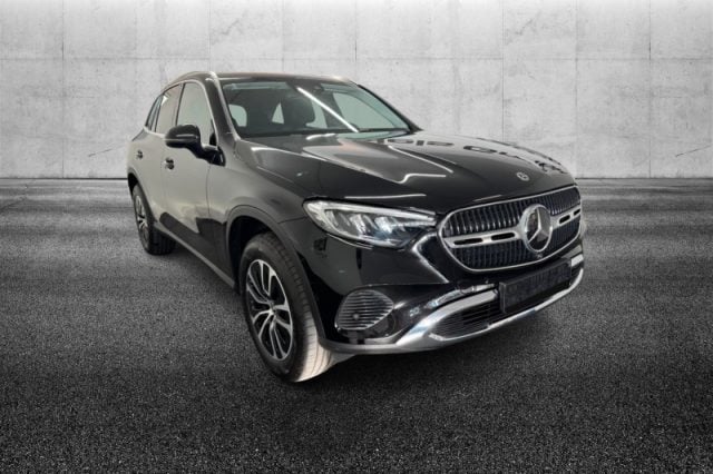 Mercedes-Benz GLC 220 d 4Matic Mild Hybrid Advanced Plus, del 2025, 7.600 km, in vendita a Pieve Di Cento (BO)