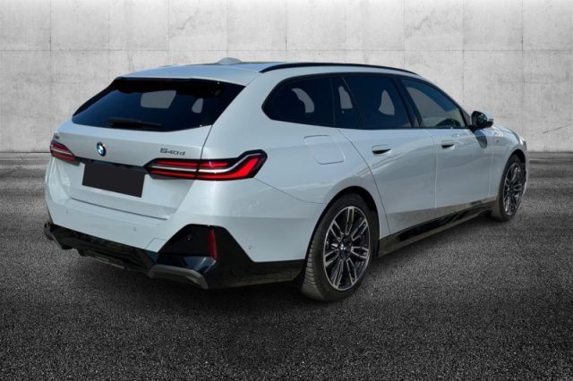 BMW 540 d 48V xDrive Touring Msport - foto 3 di 4