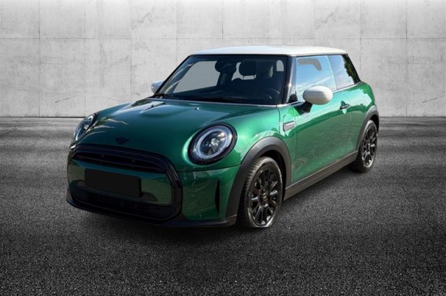 MINI Cooper 1.5 Cooper Classic, del 2023, 15.800 km, in vendita a Pieve Di Cento (BO)