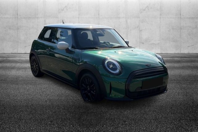 MINI Cooper 1.5 Cooper Classic - foto 2 di 4