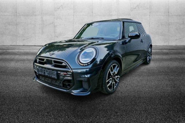 MINI Mini Cooper C JCW, del 2024, 47.999 km, in vendita a Pieve Di Cento (BO)