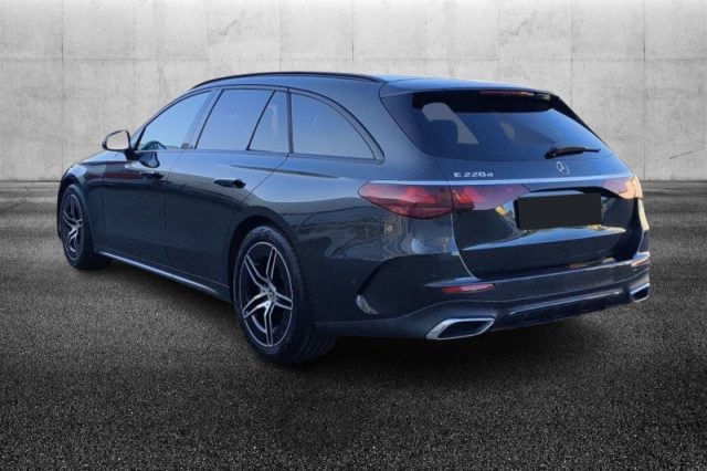 Mercedes-Benz E 220 d Mild hybrid S.W. AMG Line Advanced Plus - foto 4 di 4