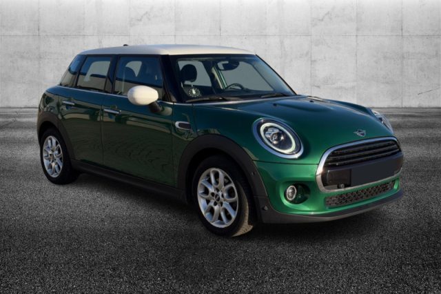 MINI Cooper 1.5 Cooper Classic 5 porte - foto 2 di 4