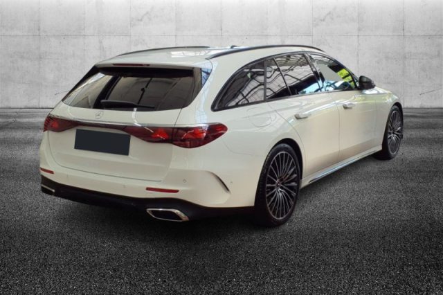 Mercedes-Benz E 450 d Mild Hybrid 4Matic S.W. AMG Line Premium - foto 3 di 4