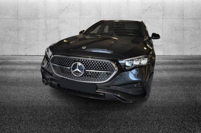 Mercedes-Benz E 220 d Mild hybrid S.W. AMG Line Advanced Plus - foto 2 di 4