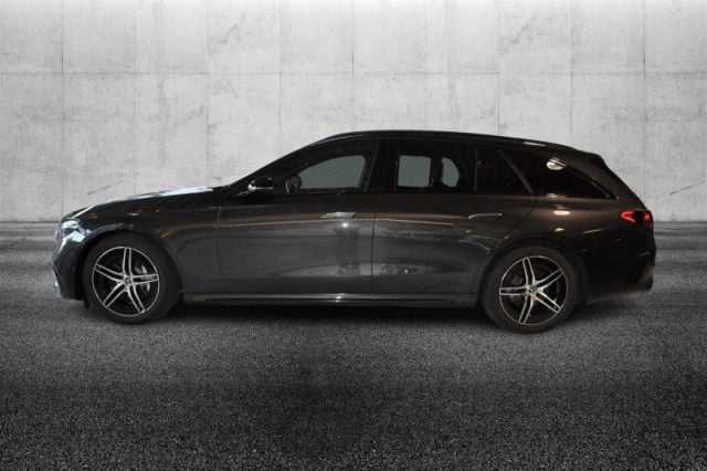 Mercedes-Benz E 220 d Mild hybrid S.W. AMG Line Advanced Plus - foto 4 di 4