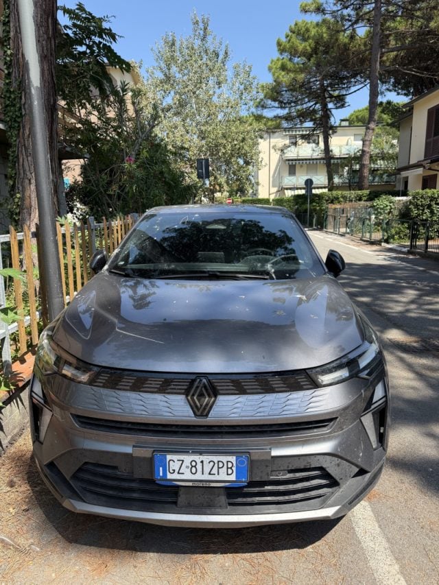 Renault Symbioz Full Hybrid E-Tech 145 CV Esprit Alpine, del 2025, 9.000 km, in vendita a Pieve Di Cento (BO)