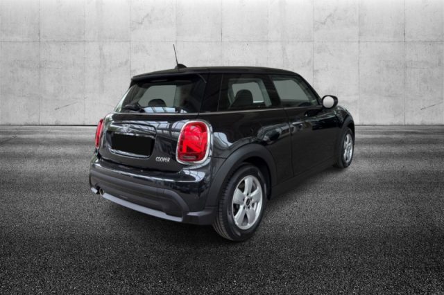 MINI Cooper 1.5 Cooper Essential - foto 3 di 4