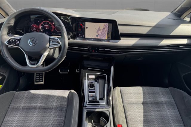 Volkswagen Golf 2.0 TDI DSG GTD - foto 3 di 4