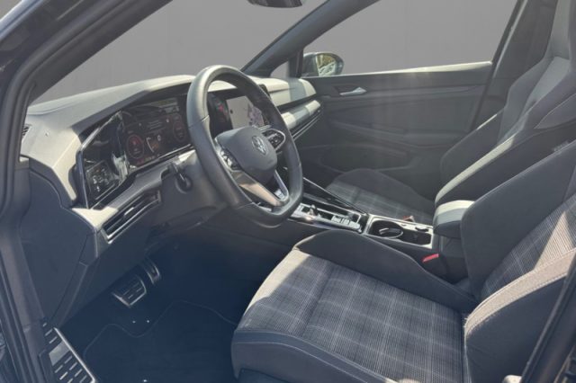 Volkswagen Golf 2.0 TDI DSG GTD - foto 4 di 4