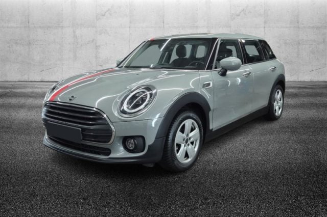 MINI Clubman 1.5 Cooper Classic Clubman, del 2022, 63.999 km, in vendita a Pieve Di Cento (BO)