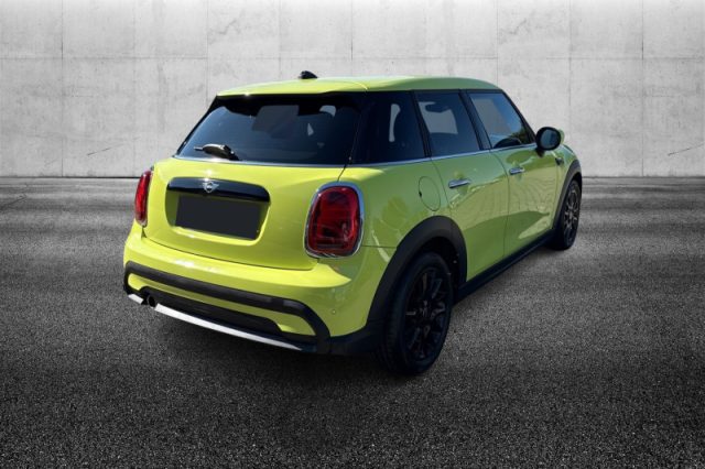 MINI Cooper 1.5 Cooper Classic 5 porte - foto 3 di 4