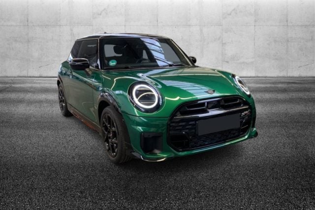 MINI Mini Cooper C JCW, del 2024, 24.800 km, in vendita a Pieve Di Cento (BO)