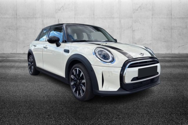 MINI Cooper 1.5 Cooper Classic 5 porte - foto 2 di 4