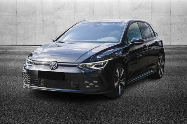 Volkswagen Golf 2.0 TDI DSG GTD, del 2025, 40.800 km, in vendita a Pieve Di Cento (BO)