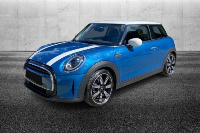 MINI Cooper 1.5 Cooper Classic, del 2023, 49.900 km, in vendita a Pieve Di Cento (BO)