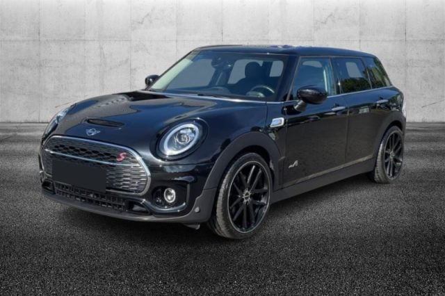 MINI Clubman 2.0 Cooper S Hype Clubman ALL4 Automatica, del 2020, 68.600 km, in vendita a Pieve Di Cento (BO)
