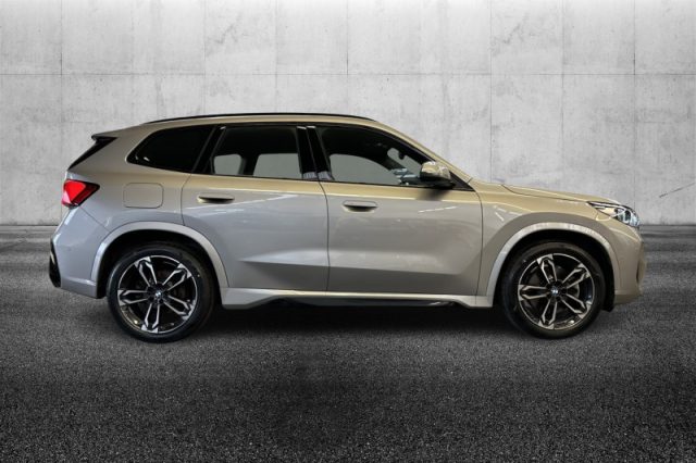 BMW X1 xDrive 23i Msport - foto 3 di 4