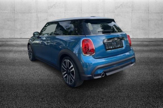 MINI Cooper 1.5 Cooper Classic - foto 3 di 4