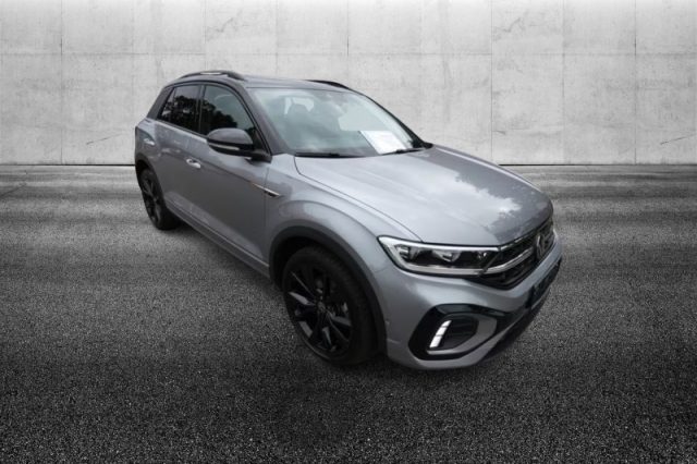 Volkswagen T-Roc 2.0 TDI SCR 150 CV DSG R-Line, del 2024, 30.600 km, in vendita a Pieve Di Cento (BO)