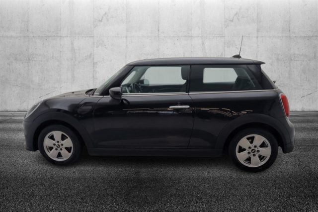 MINI Cooper 1.5 Cooper Classic - foto 2 di 4
