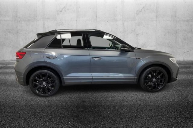 Volkswagen T-Roc 2.0 TDI SCR 150 CV DSG R-Line, del 2023, 41.999 km, in vendita a Pieve Di Cento (BO)