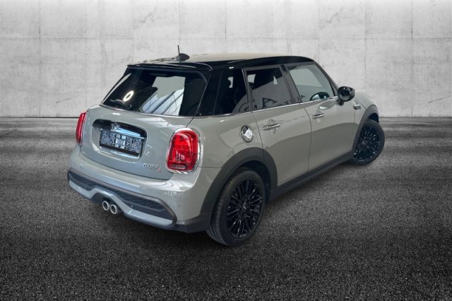 MINI Cooper 2.0 Cooper S Classic 5 porte - foto 3 di 4