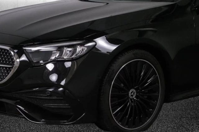 Mercedes-Benz E 300 de hybrid EQ S.W. AMG Line Premium - foto 3 di 4