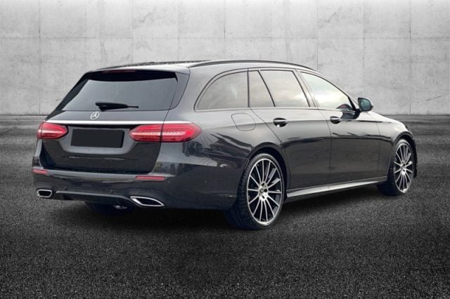 Mercedes-Benz E 200 d S.W. Auto Premium - foto 3 di 4