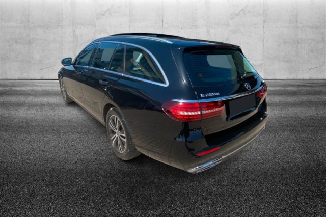 Mercedes-Benz E 220 d Mild hybrid S.W. 4Matic Auto Business Sport - foto 4 di 4