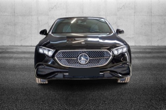 Mercedes-Benz E 300 de hybrid EQ AMG Line Premium - foto 3 di 4