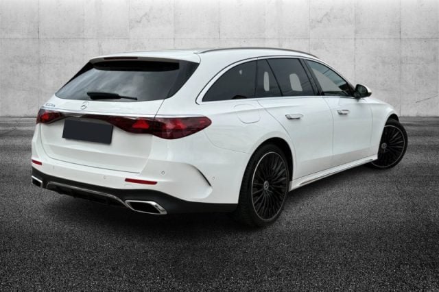 Mercedes-Benz E 300 de hybrid EQ S.W. AMG Line Advanced Plus - foto 3 di 4