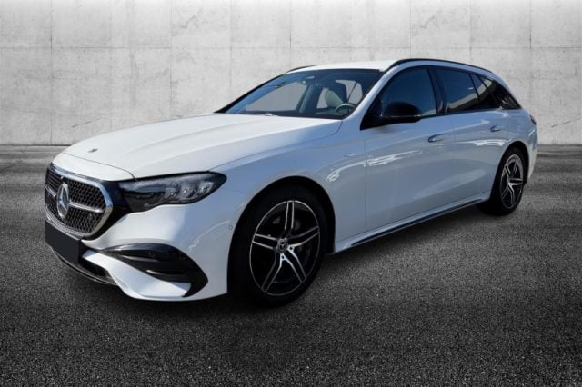 Mercedes-Benz E 300 e hybrid EQ S.W. AMG Line Advanced Plus, del 2025, 16.800 km, in vendita a Pieve Di Cento (BO)