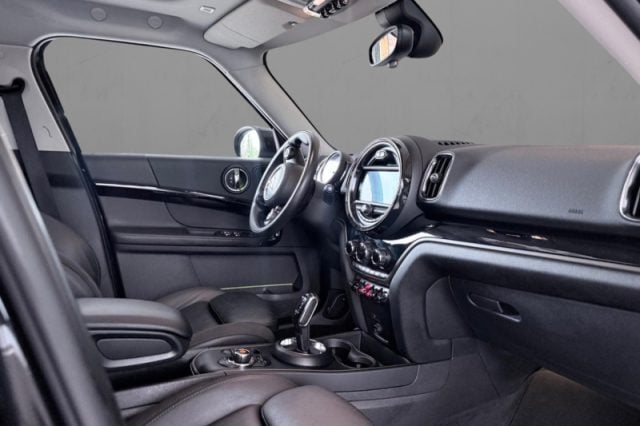 MINI Countryman 2.0 Cooper S Business Countryman ALL4 Automatica - foto 4 di 4