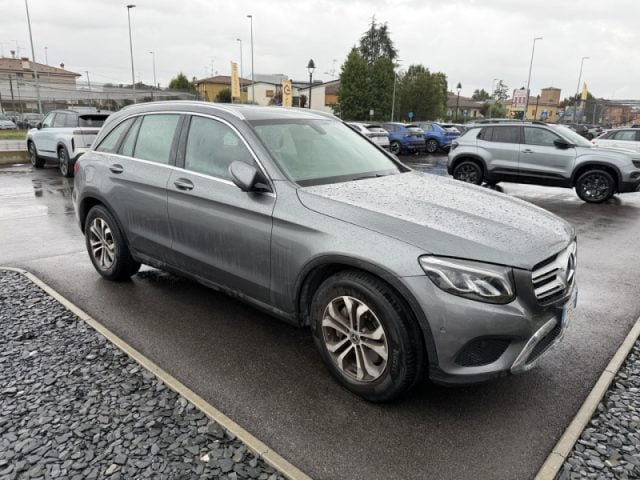 Mercedes-Benz GLC 220 d 4Matic Business - foto 4 di 4