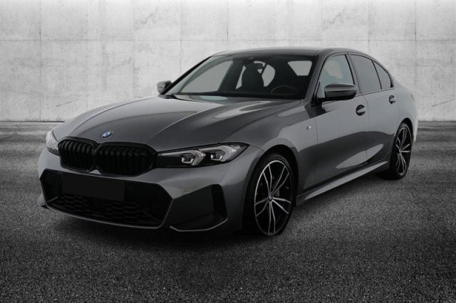 BMW 330 i Msport, del 2023, 61.500 km, in vendita a Pieve Di Cento (BO)