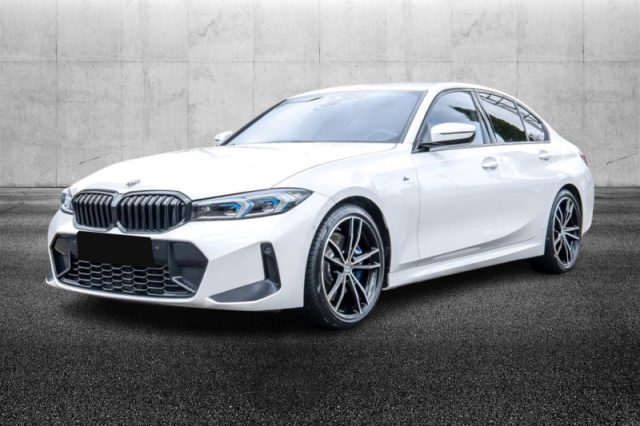 BMW 330 i Msport, del 2023, 57.999 km, in vendita a Pieve Di Cento (BO)